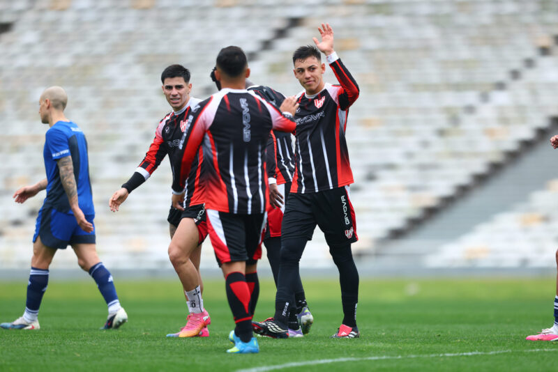 Instituto cerró la pretemporada con dos amistosos frente a Talleres