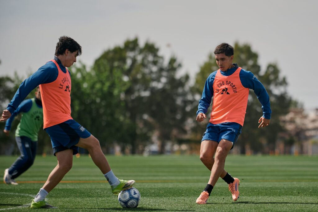 Talleres continuará con su preparación durante la fecha FIFA de cara a un nuevo cruce ante el clásico rival. El plantel tendrá entrenamientos en el CARD, un amistoso a definir y una práctica abierta para socios y prensa.