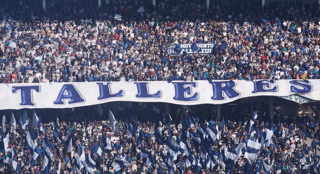 Talleres disputará una nueva edición del clásico cordobés el próximo domingo 4 de octubre, a las 17, en el Estadio Kempes. El partido será exclusivo para socios, quienes deberán abonar el aporte extraordinario del Día del Club según la tribuna asignada en su carnet.
